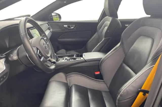 Volvo V60 (2020) thumbnail 6
