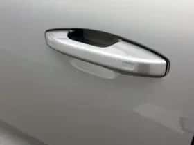 Volvo XC40 (2023) thumbnail 30
