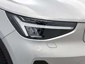 Volvo XC40 (2023) thumbnail 33
