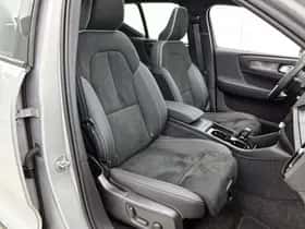 Volvo XC40 (2023) thumbnail 46