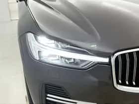 Volvo XC60 (2022) thumbnail 10