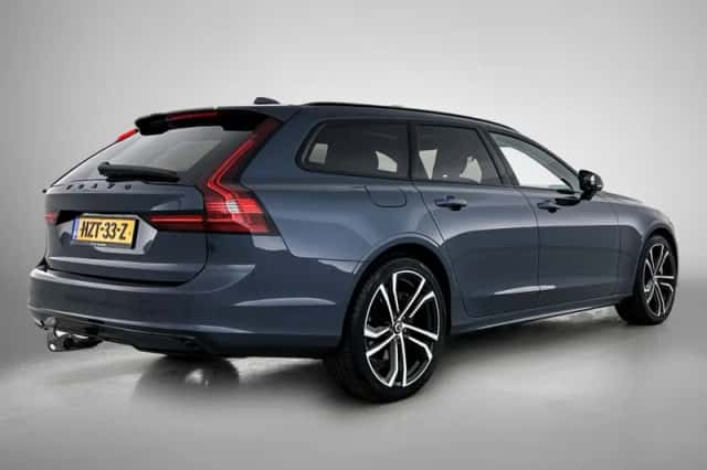 Volvo V90 (2025) thumbnail 4