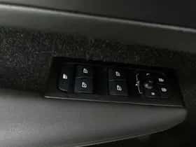 Volvo XC40 (2021) thumbnail 40