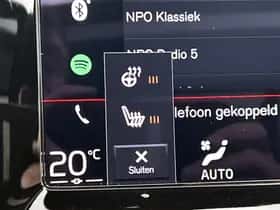 Volvo XC40 (2021) thumbnail 8