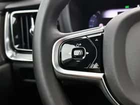 Volvo V60 (2024) thumbnail 7