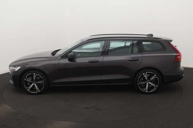 Volvo V60 (2025) thumbnail 2