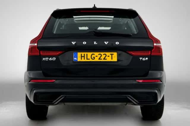 Volvo XC60 (2025) thumbnail 3