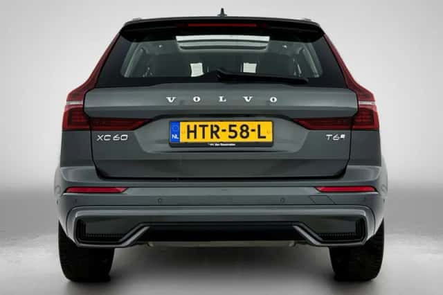 Volvo XC60 (2025) thumbnail 5