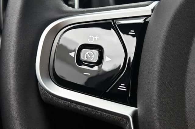 Volvo V60 (2025) thumbnail 6