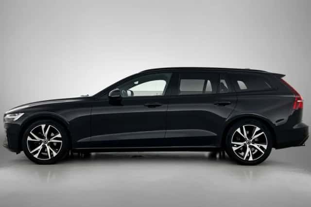 Volvo V60 (2019) thumbnail 2