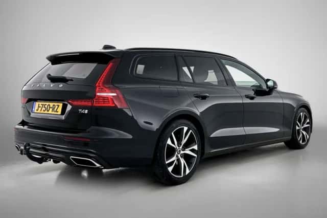 Volvo V60 (2019) thumbnail 4