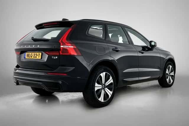 Volvo XC60 (2025) thumbnail 4