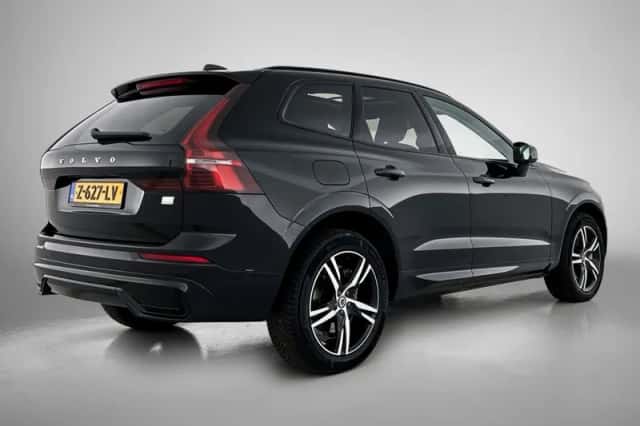 Volvo XC60 (2024) thumbnail 4