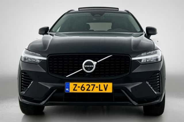 Volvo XC60 (2024) thumbnail 5