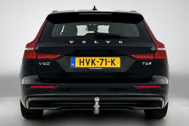 Volvo V60 (2025) thumbnail 3