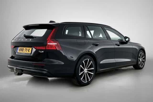 Volvo V60 (2025) thumbnail 4