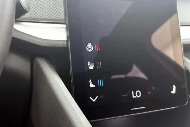 Polestar 2 (2024) thumbnail 6