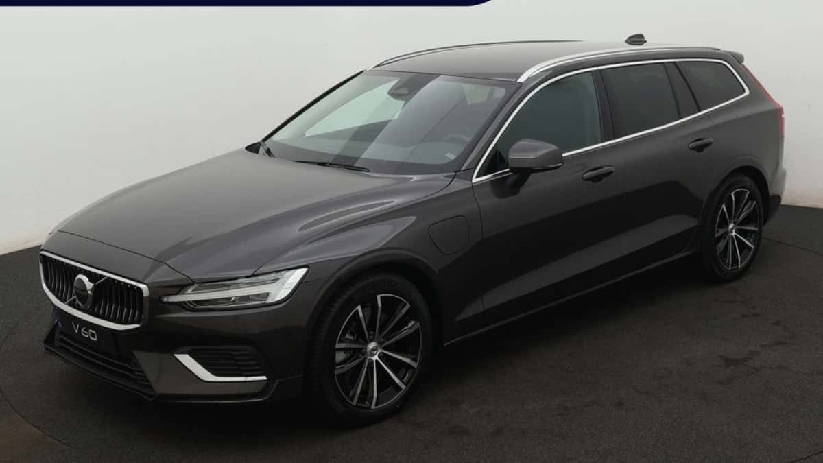 Volvo V60 (2025) — foto 1