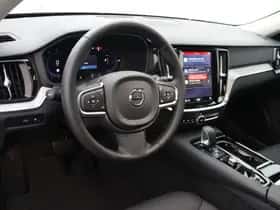 Volvo V60 (2025) thumbnail 4