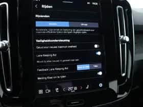 Volvo EX40 (2025) thumbnail 30