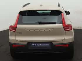 Volvo EX40 (2025) thumbnail 9