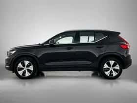 Volvo XC40 (2020) thumbnail 2