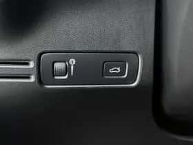 Volvo XC40 (2019) thumbnail 22