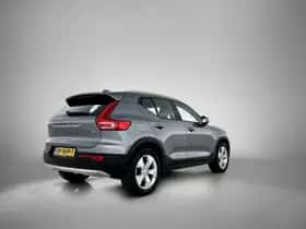 Volvo XC40 (2019) thumbnail 4