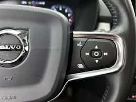 Volvo XC40 (2019) thumbnail 6