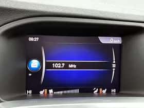 Volvo V60 (2018) thumbnail 8