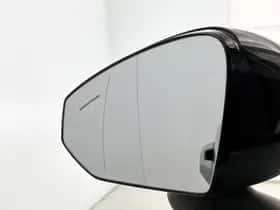 Volvo EX30 (2025) thumbnail 23