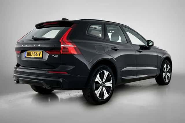 Volvo XC60 (2025) thumbnail 4