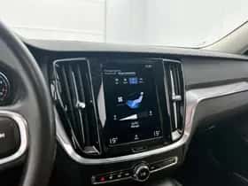 Volvo V60 (2021) thumbnail 18