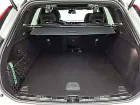 Volvo XC60 (2023) thumbnail 13