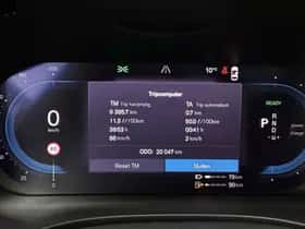 Volvo XC60 (2023) thumbnail 18
