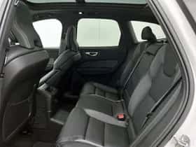 Volvo XC60 (2023) thumbnail 26