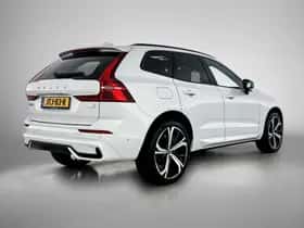 Volvo XC60 (2023) thumbnail 4