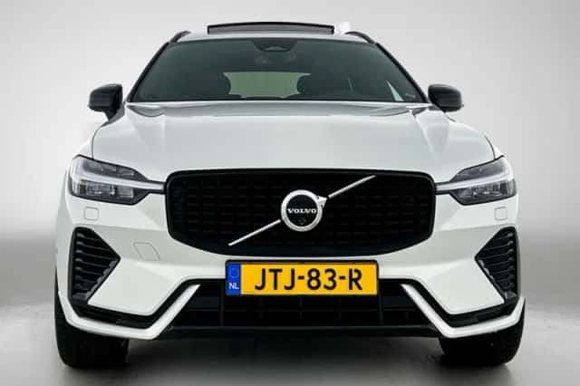 Volvo XC60 (2023) thumbnail 6