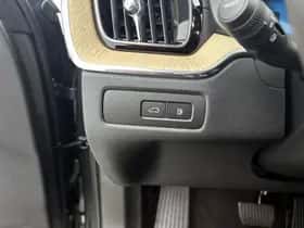Volvo XC60 (2026) thumbnail 30