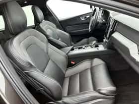 Volvo XC60 (2023) thumbnail 49