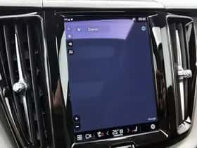 Volvo XC60 (2023) thumbnail 7