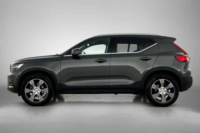 Volvo XC40 (2019) thumbnail 2