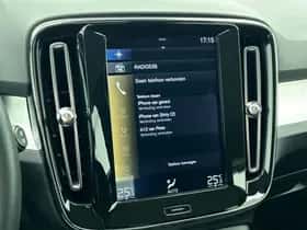 Volvo XC40 (2020) thumbnail 12