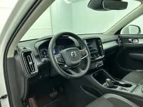 Volvo XC40 (2020) thumbnail 17