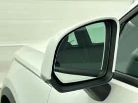 Volvo XC40 (2020) thumbnail 24