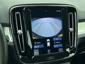 Volvo XC40 (2020) thumbnail 10