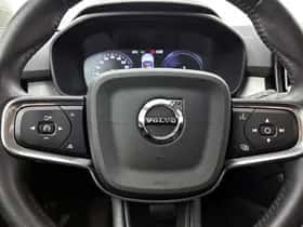 Volvo XC40 (2021) thumbnail 44