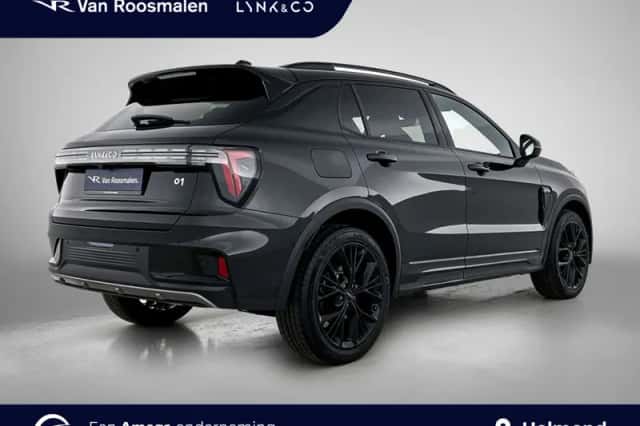 Lynk & Co 01 (2025) thumbnail 4