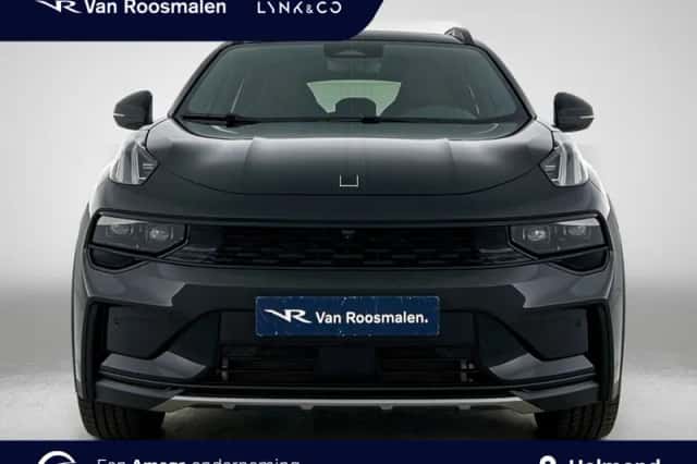 Lynk & Co 01 (2025) thumbnail 5