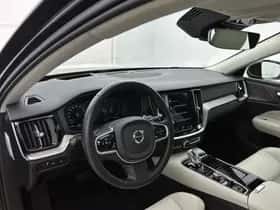 Volvo V60 (2020) thumbnail 18